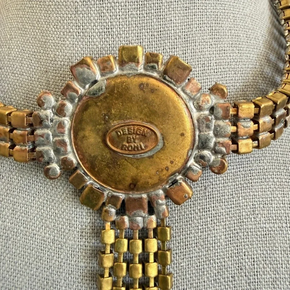 Vintage DESIGN BY ROMI White Rhinestone Blue XL Center Stone Choker Necklace 14